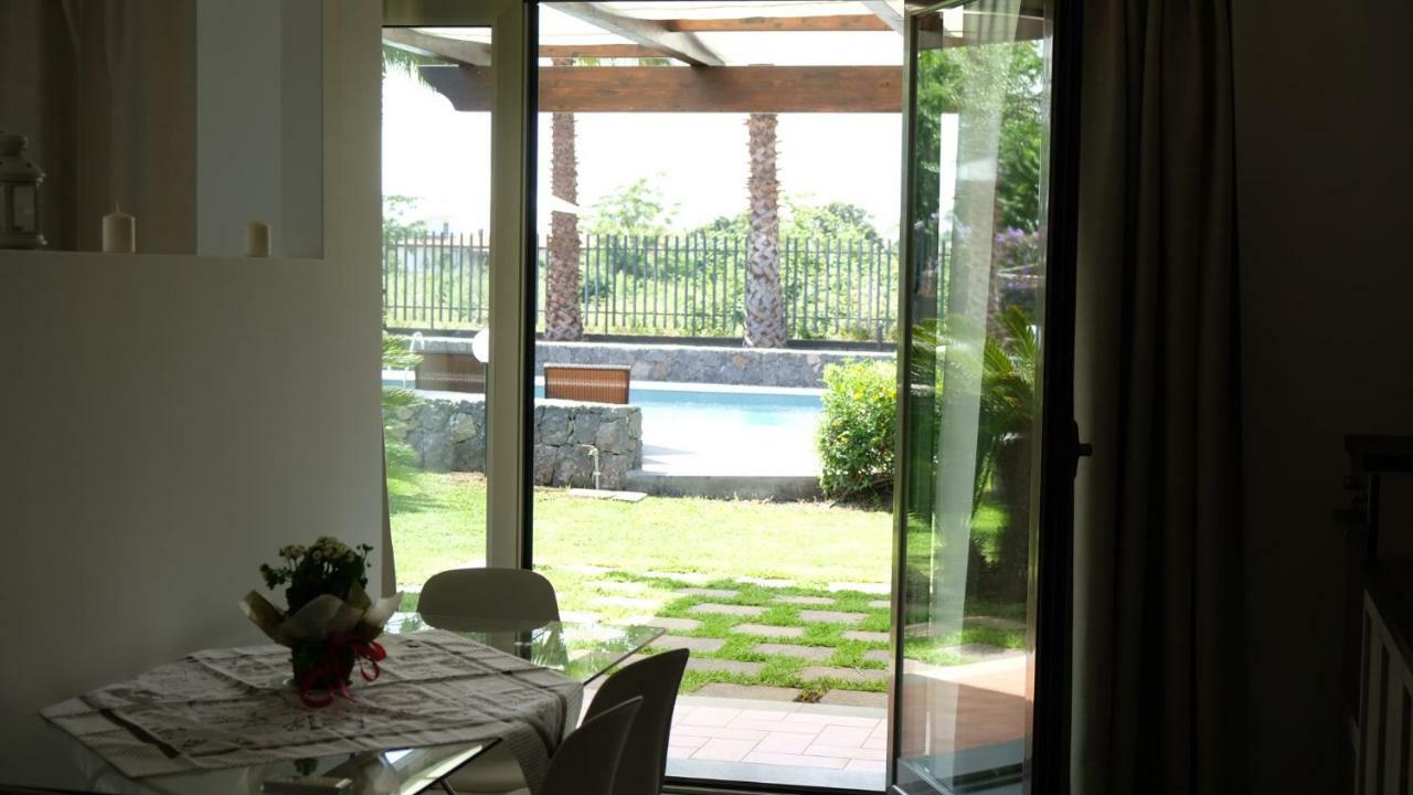 Holiday Homes Borgo Papardo Giarre Exterior photo