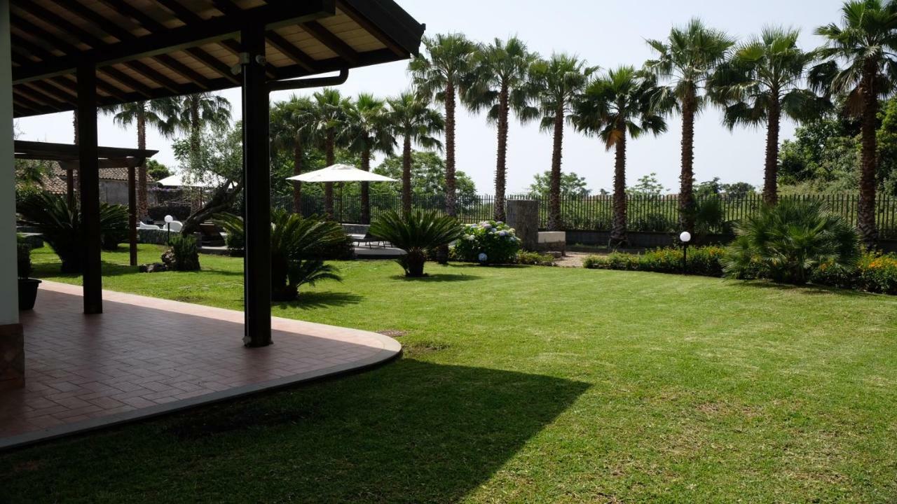 Holiday Homes Borgo Papardo Giarre Exterior photo